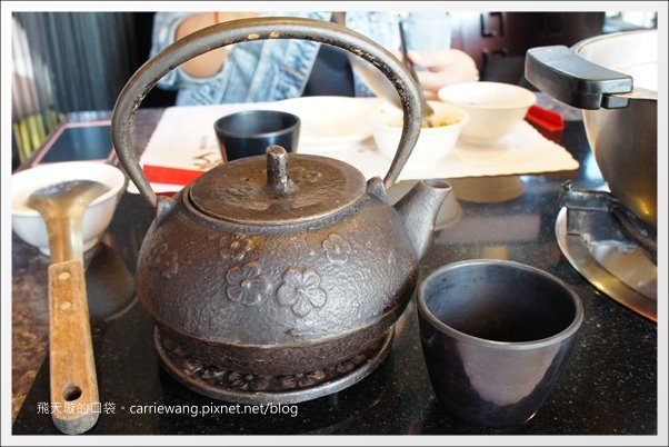 【台中麻辣火鍋推薦】老四川巴蜀麻辣燙。嗜辣者的最佳選擇~ @飛天璇的口袋