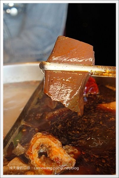 【台中麻辣火鍋推薦】老四川巴蜀麻辣燙。嗜辣者的最佳選擇~ @飛天璇的口袋