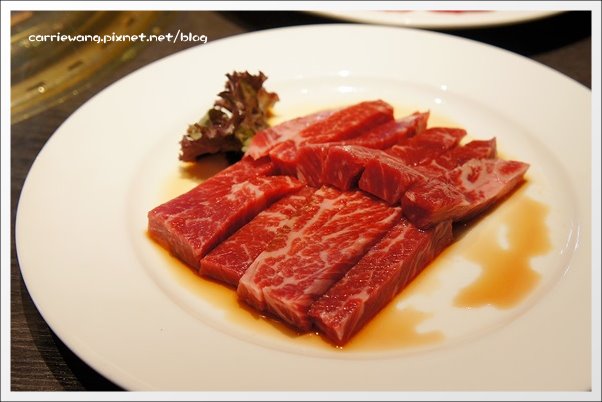 屋馬園邸店:傳說中台中最強的燒肉~ @飛天璇的口袋