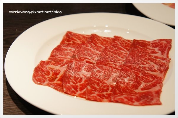 屋馬園邸店:傳說中台中最強的燒肉~ @飛天璇的口袋