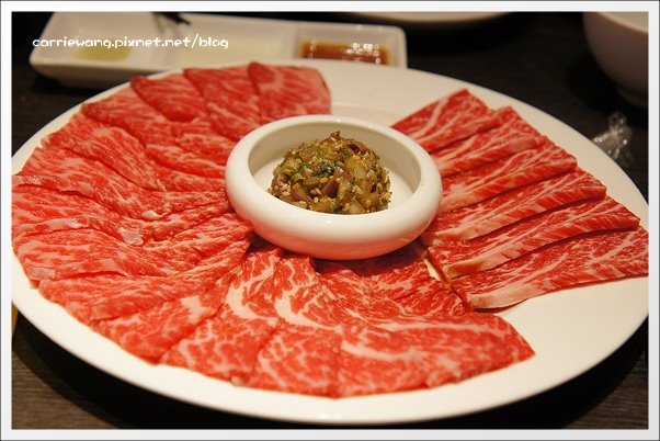 屋馬園邸店:傳說中台中最強的燒肉~ @飛天璇的口袋