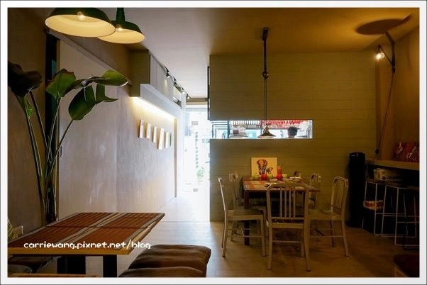 【台中泰式餐廳】How Thai.好泰。How Place姐妹店,裝潢很潮,餐點很平價 @飛天璇的口袋