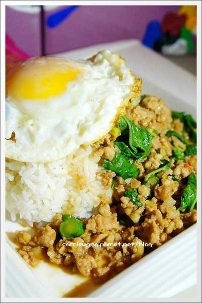 【台中泰式餐廳】How Thai.好泰。How Place姐妹店,裝潢很潮,餐點很平價 @飛天璇的口袋