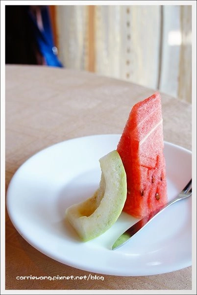 台中西屯|大巨人鐵板燒.商業午餐 $980元,很便宜又超值! @飛天璇的口袋