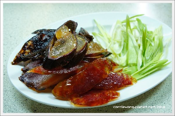 【台中中區】汕頭牛肉劉沙茶爐專家,電子街53年的老店,炭火煮火鍋的美味 @飛天璇的口袋