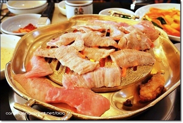 三元韓式花園餐廳:正宗的韓式料理果真不凡,週年慶餐點半價優惠 @飛天璇的口袋