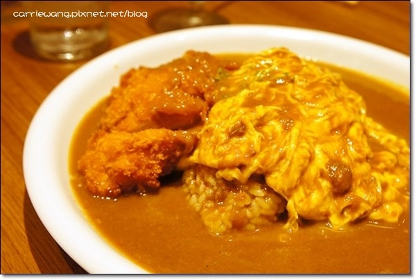 台中北區|CoCo壹番屋咖哩 中友百貨B3.日本來開的咖哩專賣店,兒童餐CP值高還送扭蛋 @飛天璇的口袋