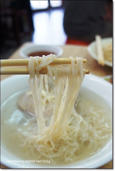 老向的店麵食:北平路超人氣麵店,連王品集團戴勝益董事長也推薦的好料理 @飛天璇的口袋