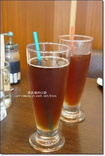 【台中異國料理】薩藍馬來西亞料理(原:新萬利肉骨茶餐廳)。不用出國就可以吃到道地的南洋料理 @飛天璇的口袋