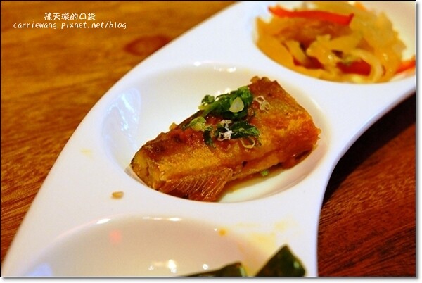 【台中日式餐廳】隱し藏丼飯達人@市政店。丼飯表現不俗,價格也合理 @飛天璇的口袋