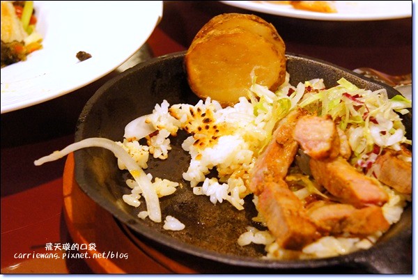 【台中餐廳推薦】杯子田.Cupfoods Farm。創意時尚料理,Fusion風味做法 @飛天璇的口袋