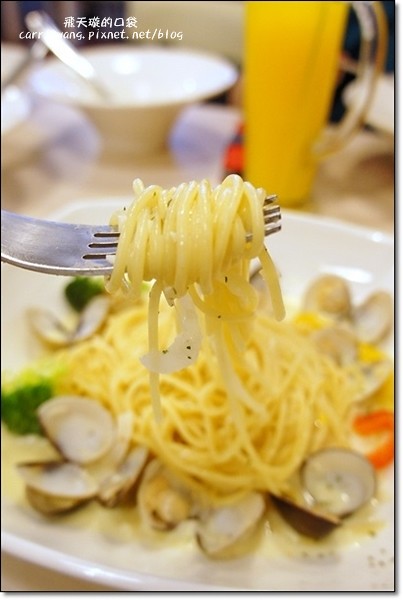 【台中義大利麵】小慢慢義大利麵。中興大學商圈平價、CP值很高的餐廳推薦 @飛天璇的口袋