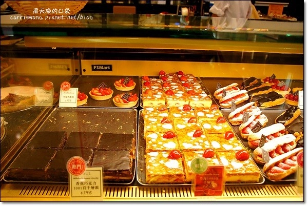【台中下午茶】PAUL法式烘培.保羅麵包沙龍。正宗法式甜點店,草莓1001頁千層派好吃@台中新光三越2F @飛天璇的口袋
