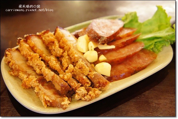 【台中小吃美食】財神爺魯肉飯@橋頭(西屯路總店)。24小時全天候都營業,小菜選擇性多 @飛天璇的口袋