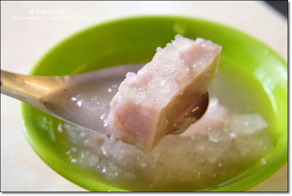 【台中第五市場】必吃小吃美食推薦導覽。味香湯圓之家+陳記蚵仔麵線+太空紅茶冰+阿義紅茶冰+鹿港嘉慶麵線糊+游記潤餅+樂群街蚵仔粥+樂群街冷凍芋 @飛天璇的口袋