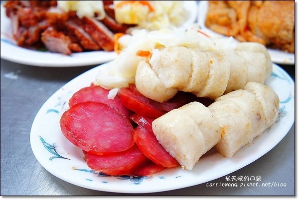 【台中第五市場】必吃小吃美食推薦導覽。味香湯圓之家+陳記蚵仔麵線+太空紅茶冰+阿義紅茶冰+鹿港嘉慶麵線糊+游記潤餅+樂群街蚵仔粥+樂群街冷凍芋 @飛天璇的口袋