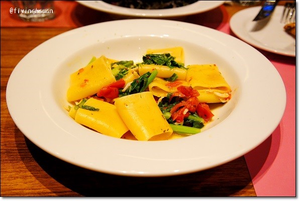 K2小蝸牛廚房。拿坡里AVPN機構認證的披薩,再訪尋找記憶中的味道 @飛天璇的口袋