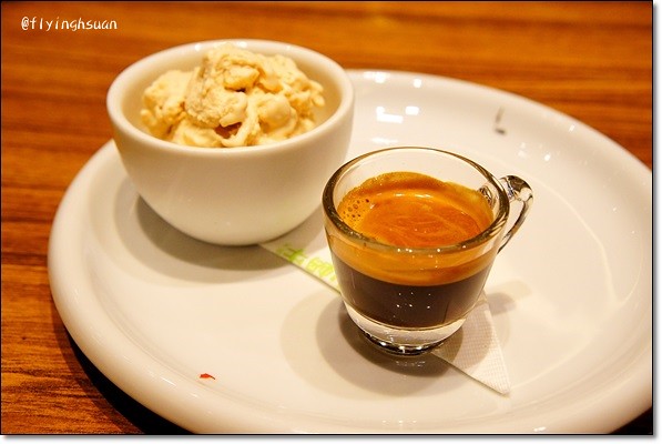 K2小蝸牛廚房。拿坡里AVPN機構認證的披薩,再訪尋找記憶中的味道 @飛天璇的口袋