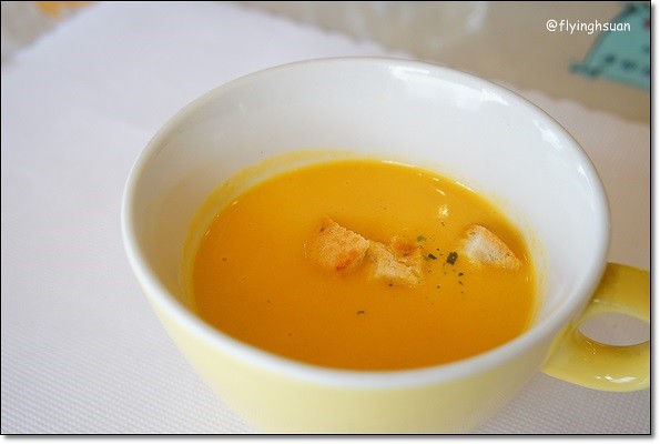 【台中牛排餐廳】日盛牛排館(日盛牛肉)。澳洲來的牛肉,很台式的牛排館 @飛天璇的口袋