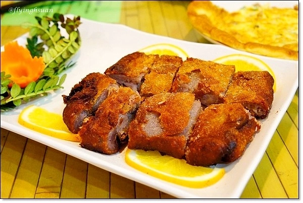 竹之鄉風味餐廳|2022米其林入選,香酥芋頭鴨最推薦,紅燒耎骨也好吃 @飛天璇的口袋