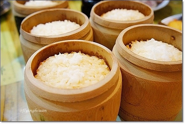 竹之鄉風味餐廳|2022米其林入選,香酥芋頭鴨最推薦,紅燒耎骨也好吃 @飛天璇的口袋