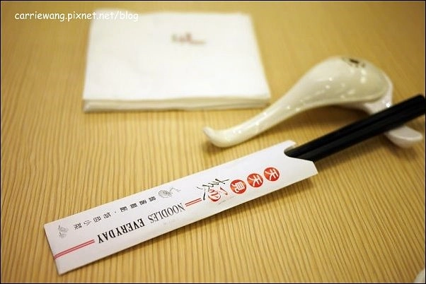 【台中麵食餐廳】天天見麵。菜單翻新,現點現做,與您重新見面… @飛天璇的口袋