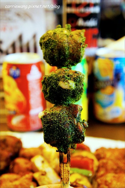 【逢甲小吃美食】激旨燒鳥.Gekiuma Yakitori。逢甲夜市人氣美食,排隊排到天荒地老也甘願,好吃CP值又高,值得推薦! @飛天璇的口袋