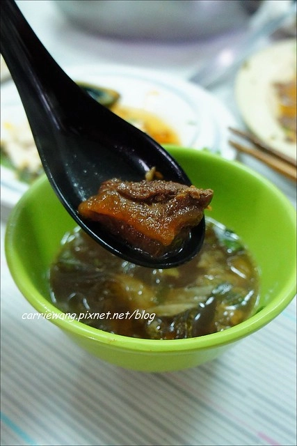 台中南屯|清真恩德元餃子館.台中鍋烤節巷弄美食組第一名,老饕必點牛肉丸火鍋 @飛天璇的口袋
