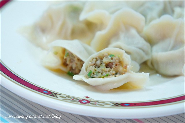 台中南屯|清真恩德元餃子館.台中鍋烤節巷弄美食組第一名,老饕必點牛肉丸火鍋 @飛天璇的口袋