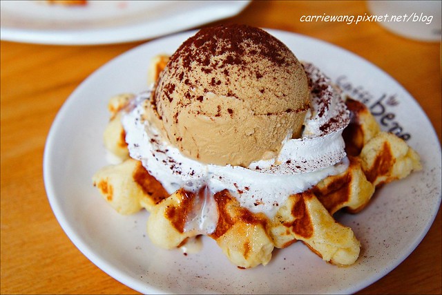 【台中下午茶】Caffé bene。韓國第一連鎖品牌咖啡館進駐台中,環境寬敞舒服,刨冰很吸睛(4/22開始試賣,5/6正式開幕) @飛天璇的口袋