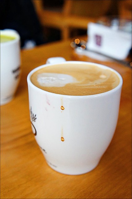 【台中下午茶】Caffé bene。韓國第一連鎖品牌咖啡館進駐台中,環境寬敞舒服,刨冰很吸睛(4/22開始試賣,5/6正式開幕) @飛天璇的口袋