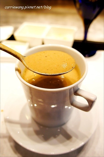 【台中美食推薦】金典鐵板燒。牛肉還不錯吃,只是變化性不大,用餐券的話比較划算~ @飛天璇的口袋