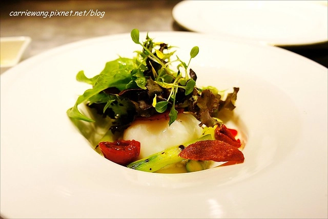 【台中美食推薦】金典鐵板燒。牛肉還不錯吃,只是變化性不大,用餐券的話比較划算~ @飛天璇的口袋