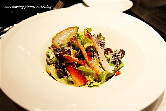 【台中美食推薦】金典鐵板燒。牛肉還不錯吃,只是變化性不大,用餐券的話比較划算~ @飛天璇的口袋