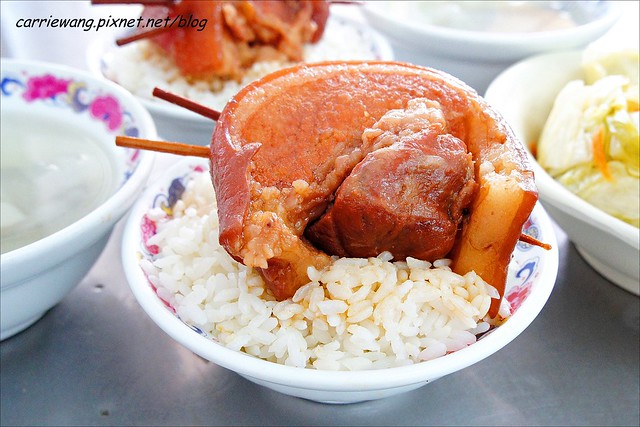 魚市爌肉飯|餐點表現中規中矩的,而且店家服務好SOP… @飛天璇的口袋