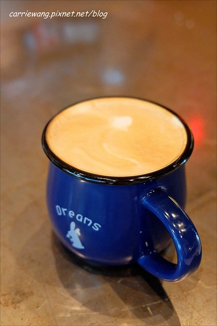 【台中異國料理】帽子南義料理啤酒餐廳.Tapa Loca。正宗義式風味餐廳,啤酒高達120多種,一起來瘋世足吧! @飛天璇的口袋