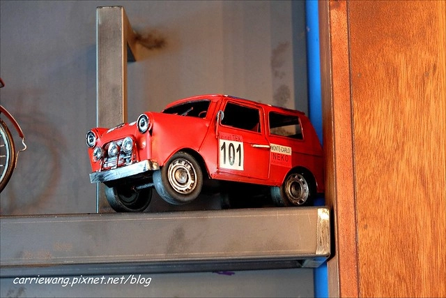 【台中異國料理】帽子南義料理啤酒餐廳.Tapa Loca。正宗義式風味餐廳,啤酒高達120多種,一起來瘋世足吧! @飛天璇的口袋