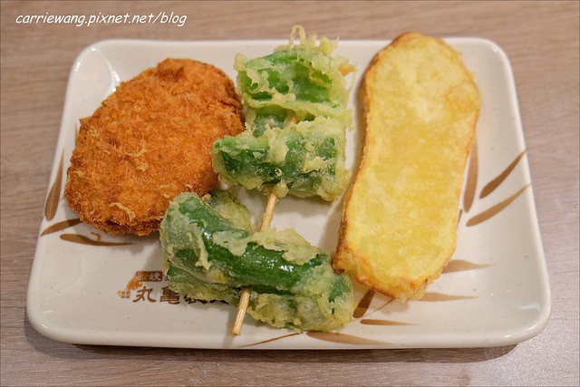 【台中日式烏龍麵】丸龜製麵。從日本來的讚岐烏龍麵,麵條古溜又有嚼勁@新光三越12F @飛天璇的口袋