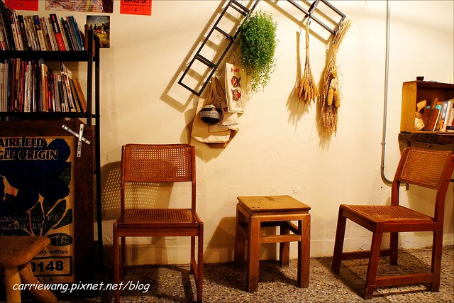 【台中下午茶推薦】5春咖啡。老宅新思維,只賣單品咖啡還有手作甜點,個性老闆傳遞簡單溫度 @飛天璇的口袋