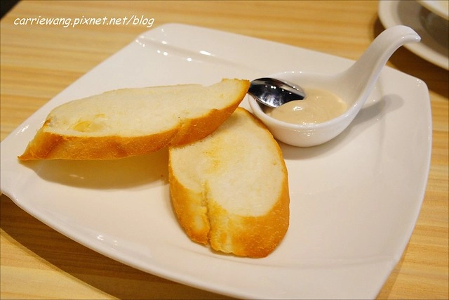 【台中義大利麵】菲淇士義式廚房.Lophil’s。一中商圈平價美食餐廳,但是不合我們味口 @飛天璇的口袋