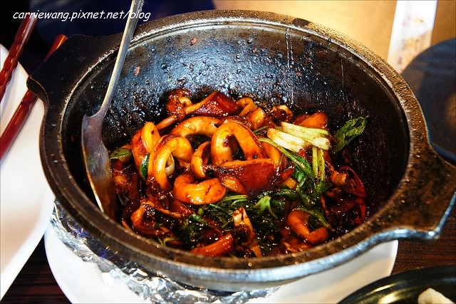 窯滾天堂|北屯生態公園附近,有附屬停車場,窯滾蔥浪雞好吃 @飛天璇的口袋