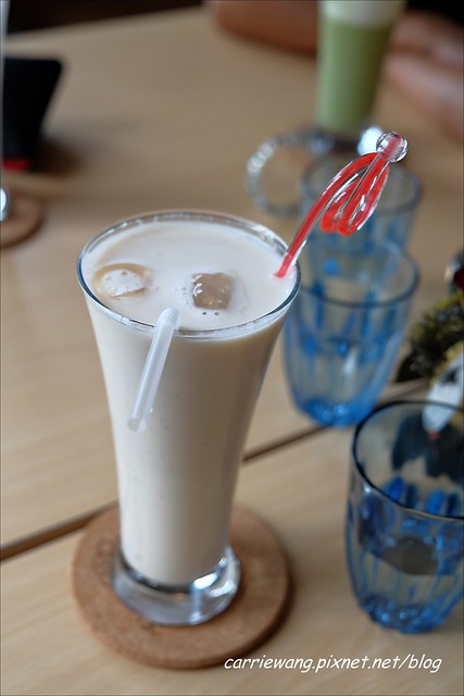 【台中下午茶】小戶人家雜貨專賣店/遇印點心坊。濃濃鄉村風的雜貨舖,還有手作甜點,品嚐午后的小確幸 @飛天璇的口袋