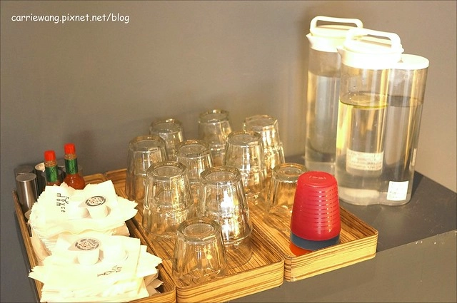 【台中輕食餐廳】喬茵是媽媽.Joyce Mom。空間悠閒舒適,fusion創意料理,以麵包為主食 @飛天璇的口袋