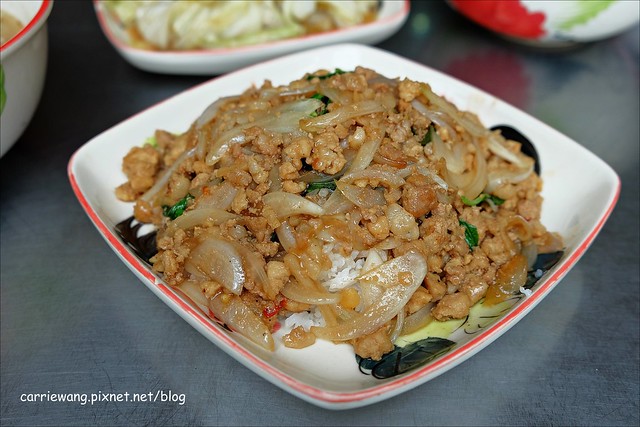 【台中南屯】泰粉味,台中泰國米粉湯專賣店,很像記憶中泰國路邊攤那碗米粉湯的味道 @飛天璇的口袋