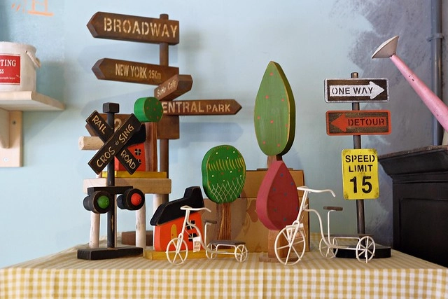 【台中下午茶】小戶人家雜貨專賣店/遇印點心坊。濃濃鄉村風的雜貨舖,還有手作甜點,品嚐午后的小確幸 @飛天璇的口袋