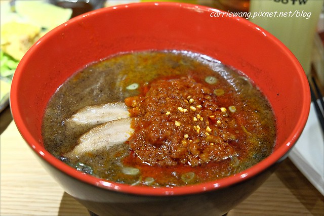 【台中拉麵推薦】博多一風堂拉麵。從日本九州來的原味拉麵,辣肉味噌口味濃郁夠勁@台中新光三越9F @飛天璇的口袋