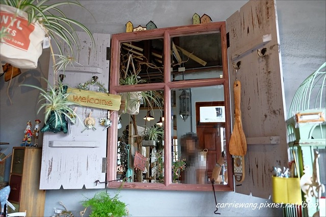 【台中下午茶】小戶人家雜貨專賣店/遇印點心坊。濃濃鄉村風的雜貨舖,還有手作甜點,品嚐午后的小確幸 @飛天璇的口袋