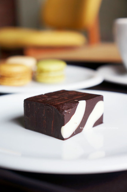 【台中下午茶】冰河咖啡.Glacier Coffee Roasters。很有北歐風情的咖啡館,環境寬敞舒適,使用有情門傢俱,甜點也不錯吃 @飛天璇的口袋