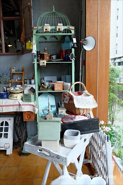 【台中下午茶】小戶人家雜貨專賣店/遇印點心坊。濃濃鄉村風的雜貨舖,還有手作甜點,品嚐午后的小確幸 @飛天璇的口袋