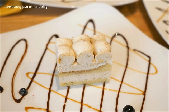 【台中輕食餐廳】喬茵是媽媽.Joyce Mom。空間悠閒舒適,fusion創意料理,以麵包為主食 @飛天璇的口袋